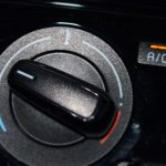 Bedienpanel der Klimaanlage im VW Up